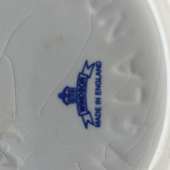 Vintage Blue Willow Windsor Tea Pot Made In England - Picture 3 of 4